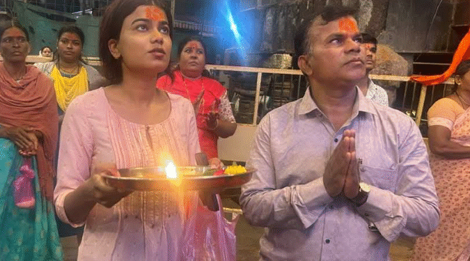 Dr. Ankita Vyavare succeeds in FMGE exam