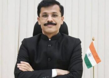 IAS Officer Tukaram Munde Transferred