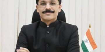 IAS Officer Tukaram Munde Transferred