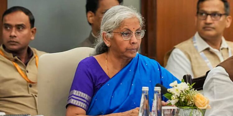 मोठा निर्णय! आता फक्त 5 आणि 18 टक्के असे दोनच कर;दैनंदिन वापरातील वस्तू स्वस्त होणार