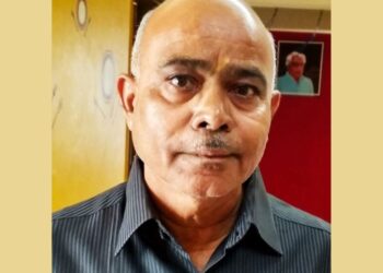 Senior Journalist Dilip Narikar