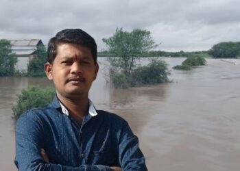 Body of young man swept away in flood found after 3 days