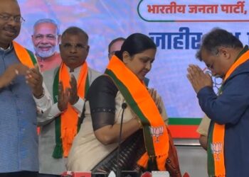 काँग्रेसला मोठा धक्का! प्रज्ञा राजीव सातव यांचा भाजपमध्ये प्रवेश 