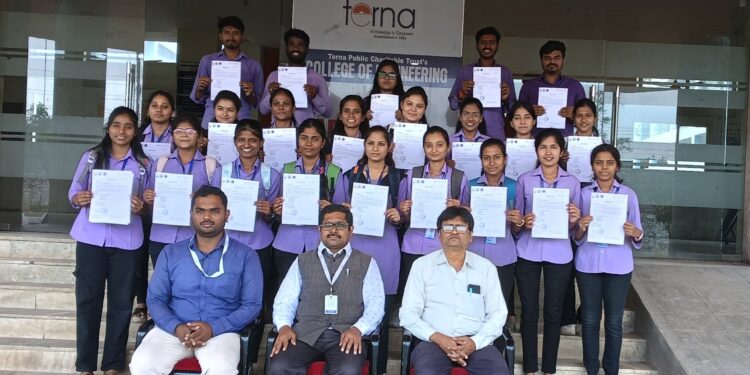 तेरणा कॉलेजच्या फार्मसी विभागाचा प्लेसमेंटमध्ये ठसा, ४५ विद्यार्थ्यांची नामांकित कंपनीत निवड