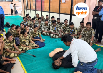 नवरात्रोत्सवापूर्वी भाविकांच्या सुरक्षेसाठी मंदिर कर्मचाऱ्यांना CPR चे धडे